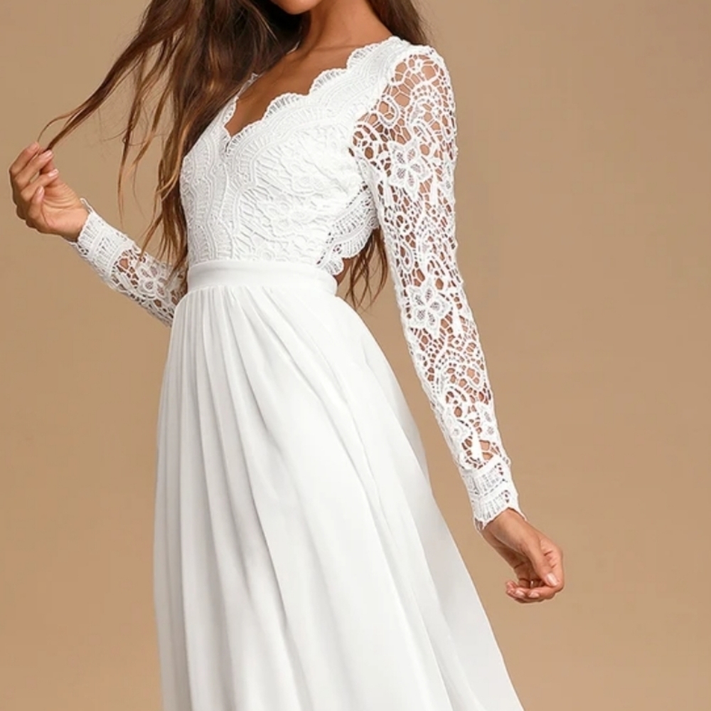 White Long Sleeve Lace Maxi Dress